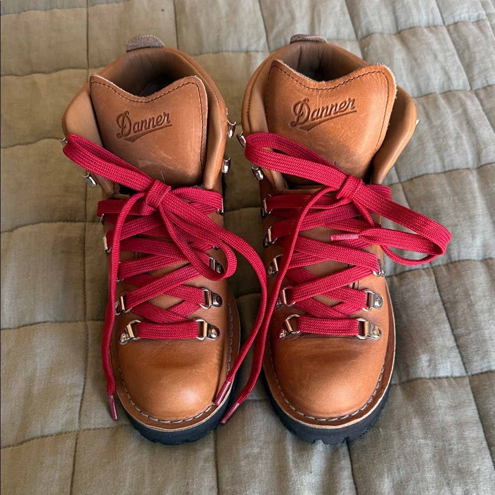 Danner Tan Leather Boots with Red Laces